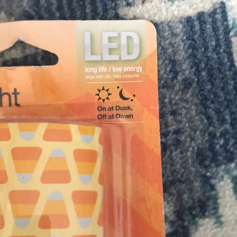 Automatic LED Candy Corn Night Light